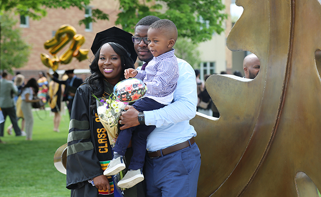 Oak Leaf at Commencement 2018