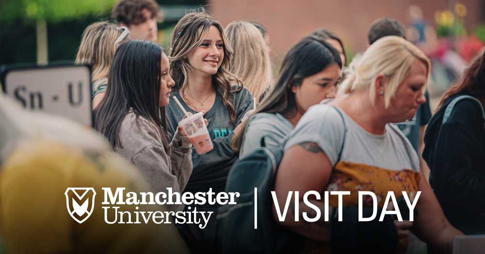 Students attend an MU Admissions Event on Visit Day